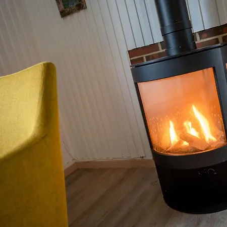 Appartement Stilvolles Kapteins Mit Kamin - Ocke Nordstrand